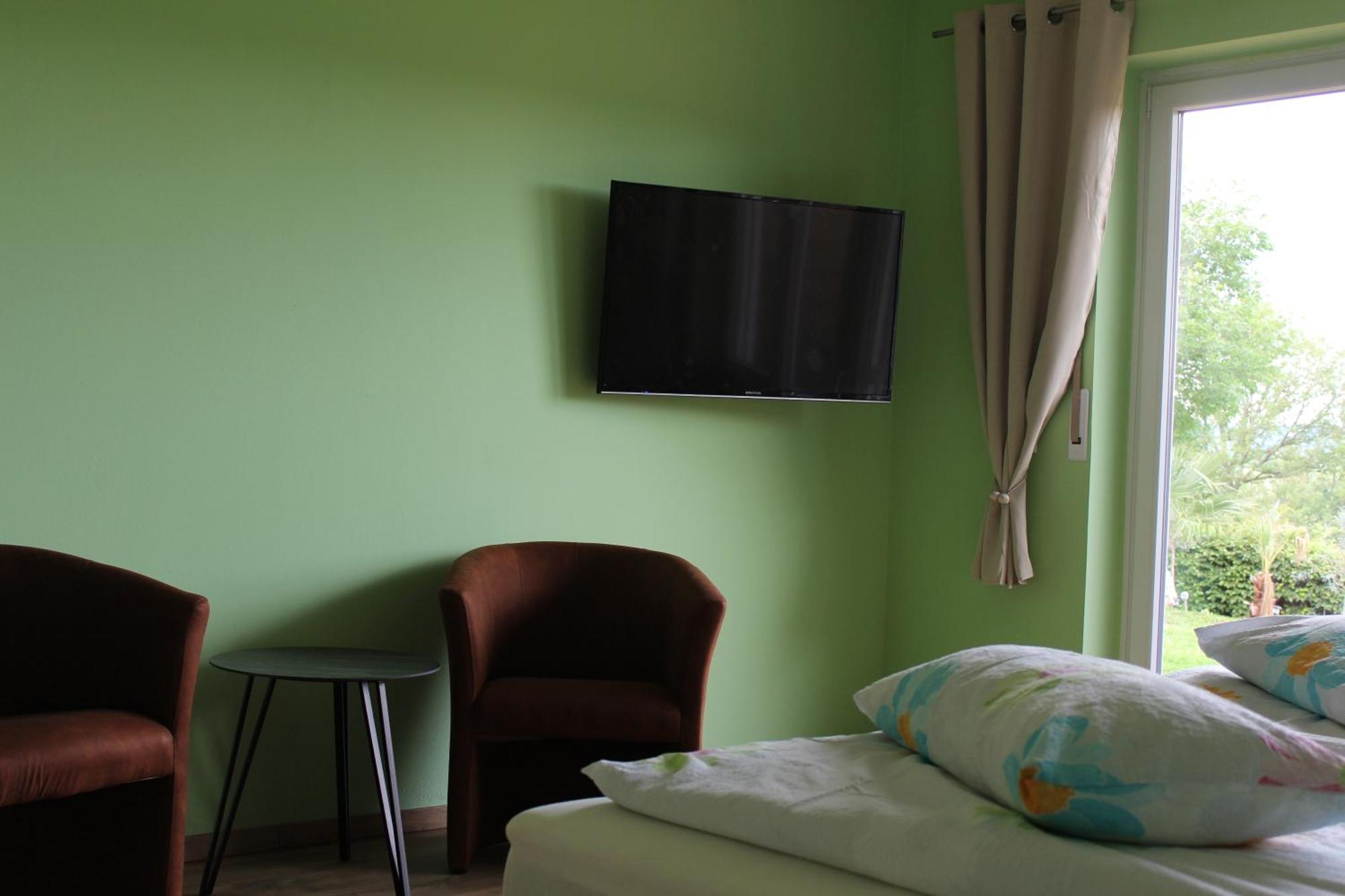 Ferienwohnung Moselblick Райл Екстериор снимка